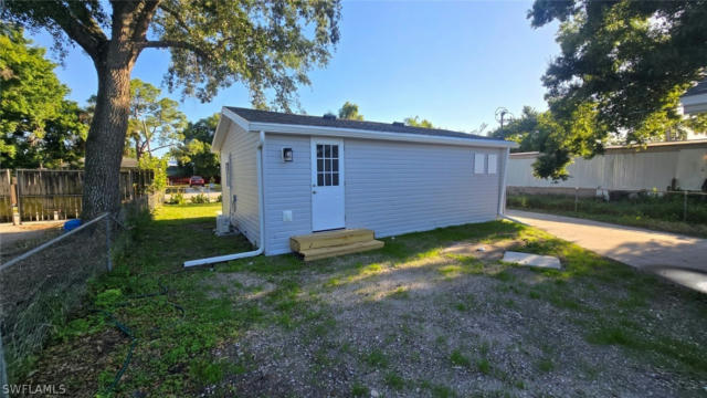 346 STOCKTON ST, NORTH FORT MYERS, FL 33903, photo 4 of 20