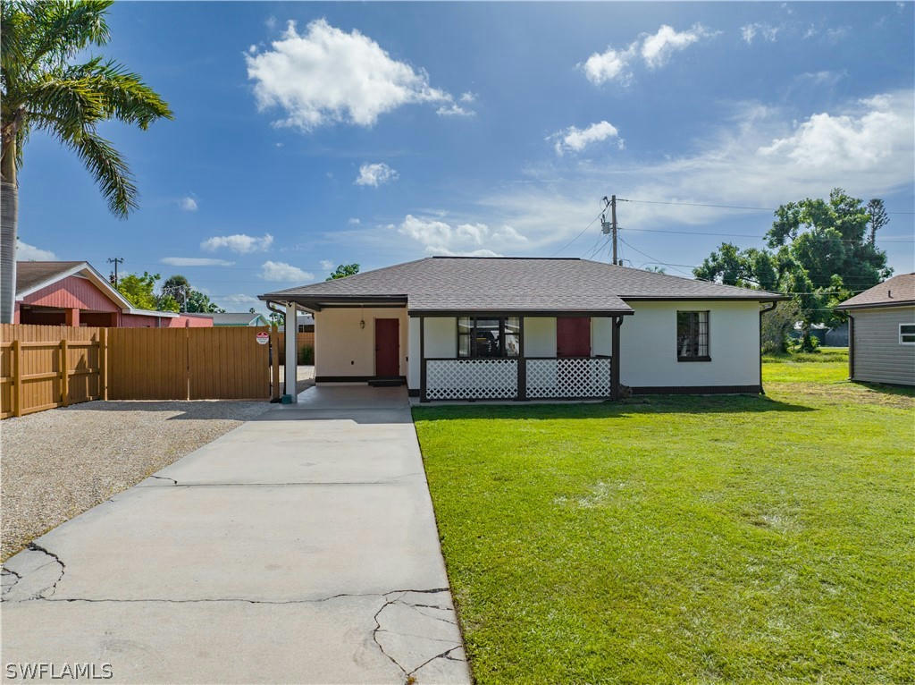 211 CRESCENT LAKE DR, NORTH FORT MYERS, FL 33917, photo 1 of 17