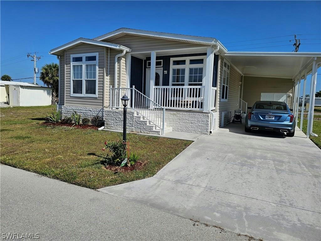 5671 CAPTAIN JOHN SMITH LOOP, NORTH FORT MYERS, FL 33917, photo 1 of 25