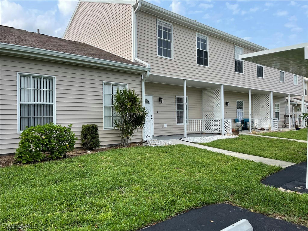6117 LAKE FRONT DR, FORT MYERS, FL 33908, photo 1 of 32