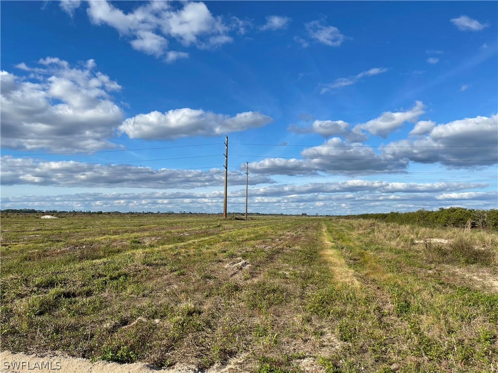 6694 5TH RD, LABELLE, FL 33935, photo 1 of 7