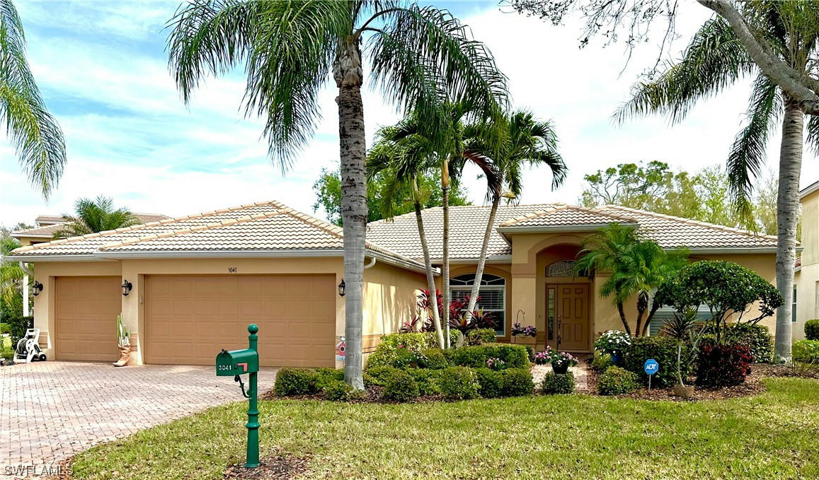 3041 TURTLE COVE CT, NORTH FORT MYERS, FL 33903, photo 1 of 27