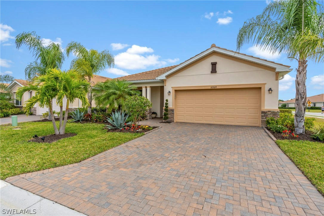 10309 LIVORNO DR, FORT MYERS, FL 33913, photo 1 of 50