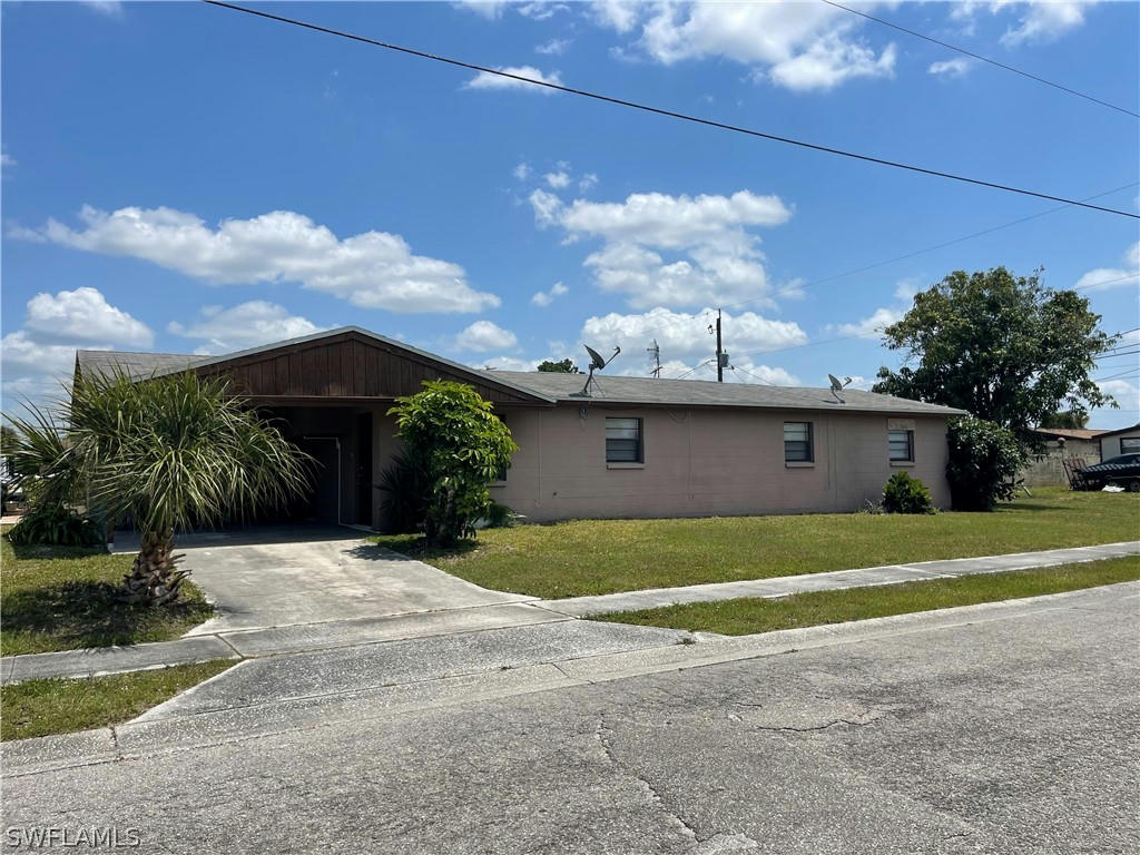 3102 LAFAYETTE ST, FORT MYERS, FL 33916, photo 1 of 24