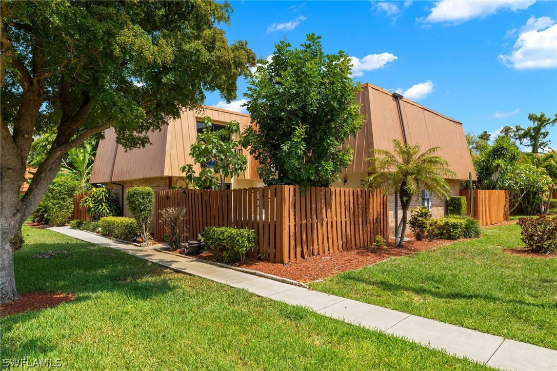 1708 PARK MEADOWS DR APT 4, FORT MYERS, FL 33907, photo 1 of 23