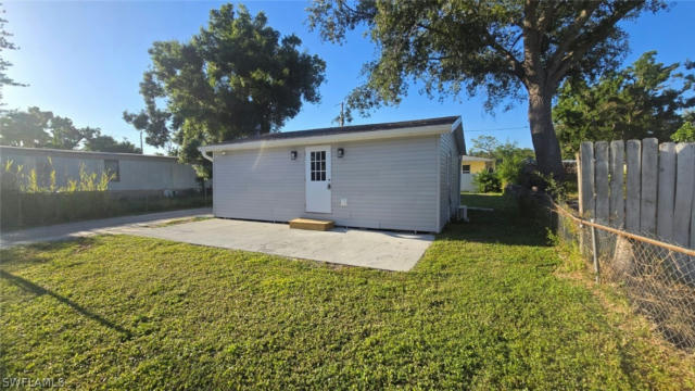 346 STOCKTON ST, NORTH FORT MYERS, FL 33903, photo 5 of 20