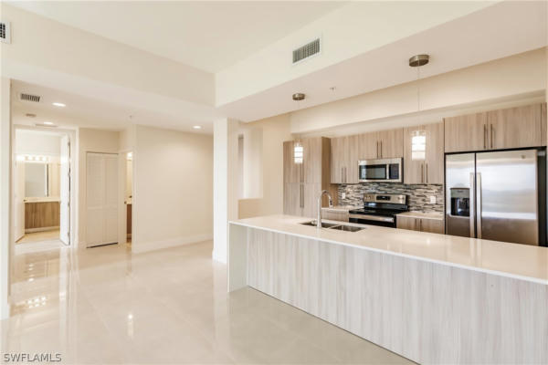 15901 ROYAL POINTE LN, FORT MYERS, FL 33908 - Image 1