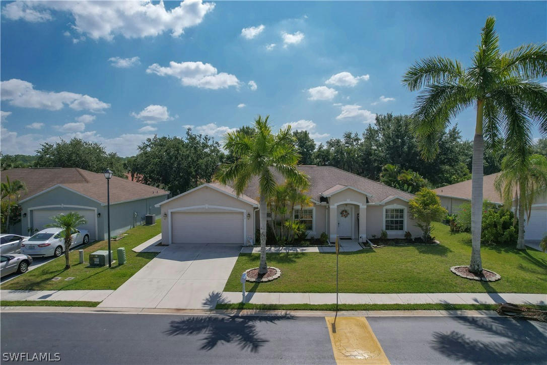 2512 NATURE POINTE LOOP, FORT MYERS, FL 33905, photo 1 of 34